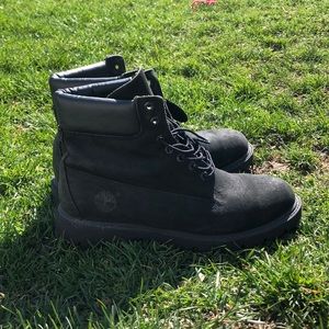 All Black Men’s Timberland Boots